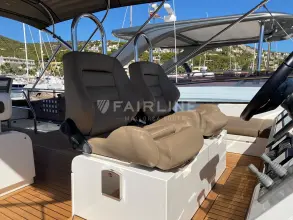 Thumbnail von Fairline Squadron 65