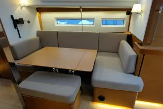 Thumbnail von Jeanneau Sun Odyssey 440