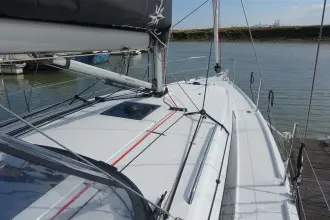 Thumbnail von Jeanneau Sun Odyssey 380