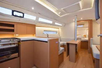 Thumbnail von Jeanneau Sun Odyssey 380