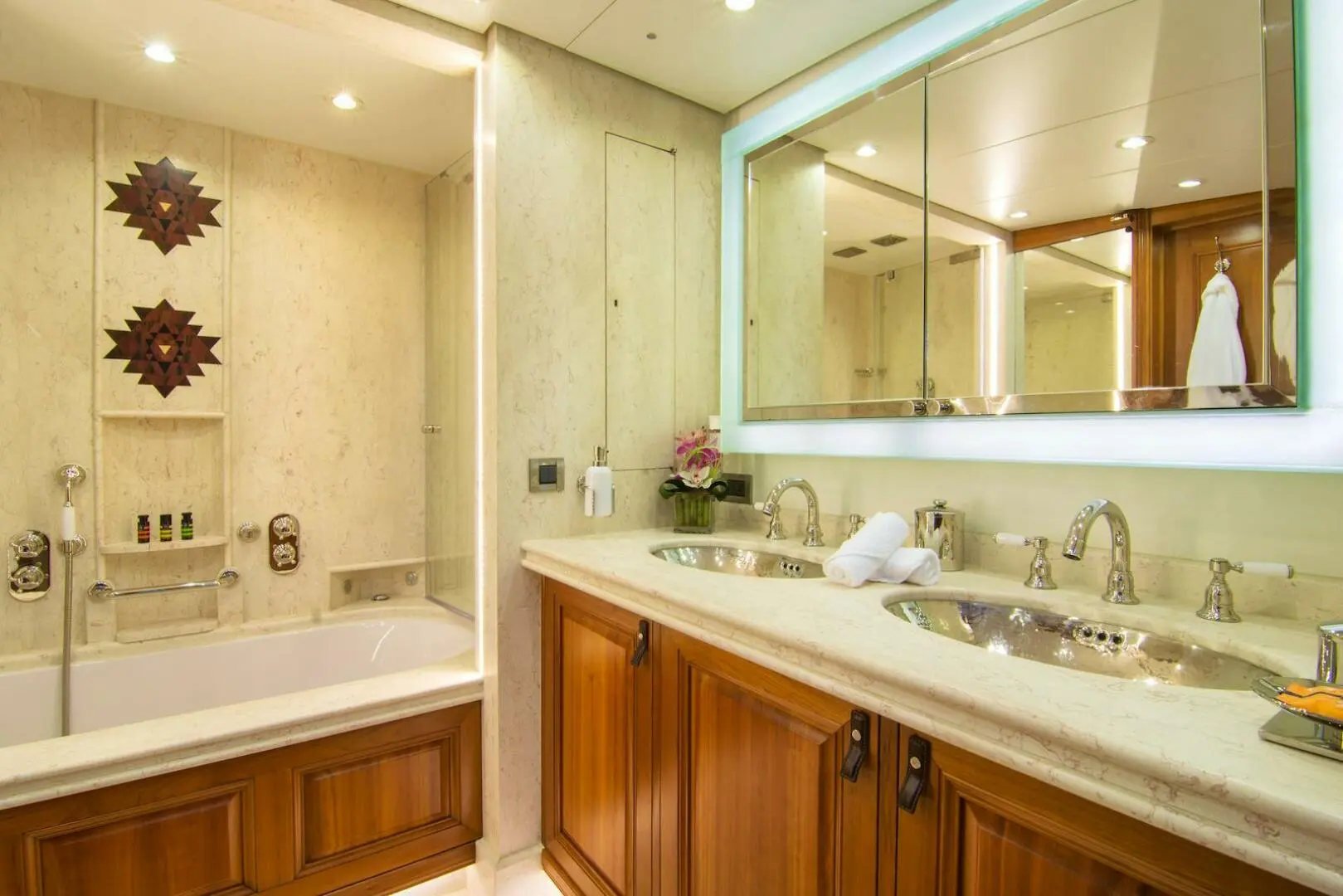 Thumbnail von CRN 40m PARVATI