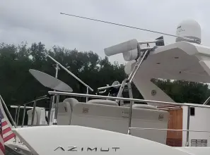 Thumbnail von Azimut 50