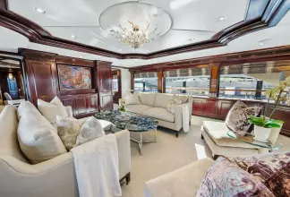 Thumbnail von Trinity Yachts Tri-Deck NICOLE EVELYN