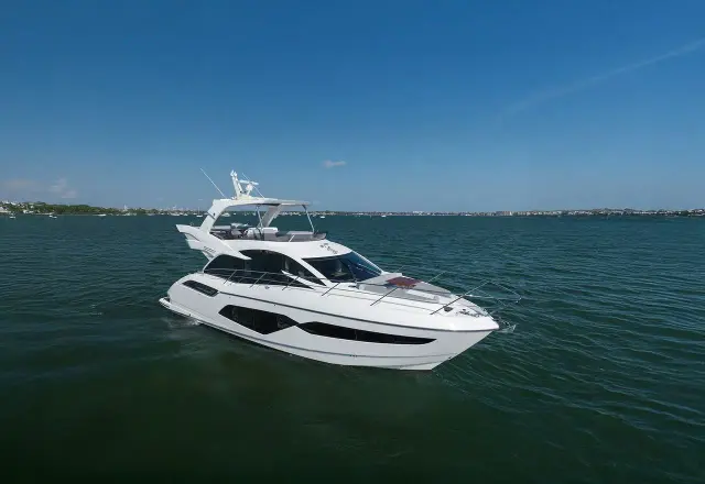 Sunseeker Manhattan 55 CHILLI DIP 2