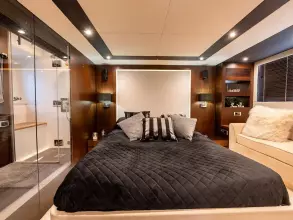 Thumbnail von Fairline Squadron 65 LANA