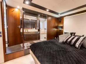 Thumbnail von Fairline Squadron 65 LANA