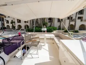 Thumbnail von Ferretti Yachts 500 500