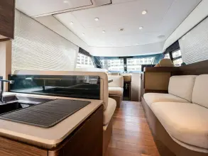 Thumbnail von Ferretti Yachts 500 500