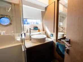 Thumbnail von Ferretti Yachts 500 500