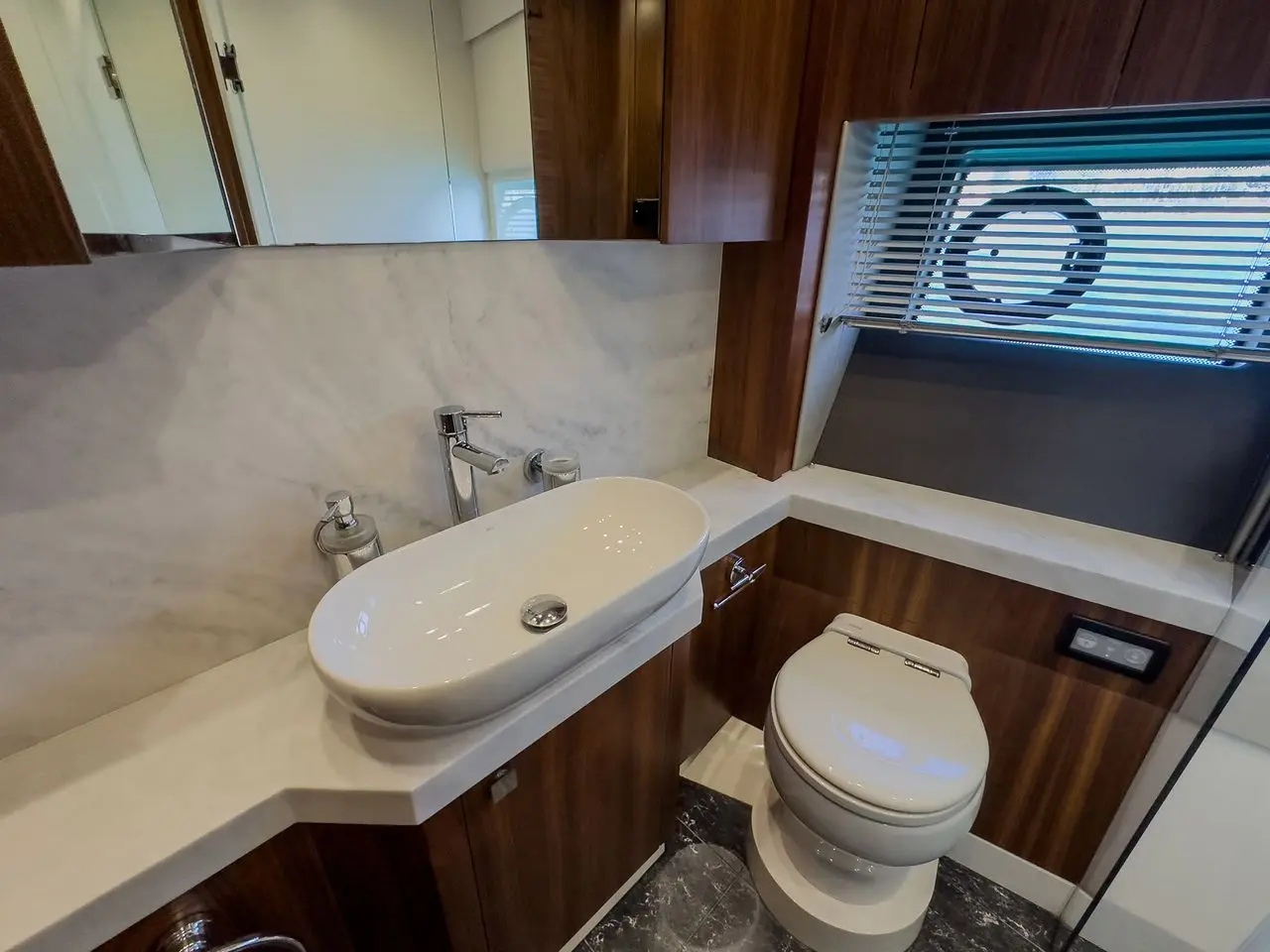 Thumbnail von Sunseeker Manhattan 66 BISHWISH