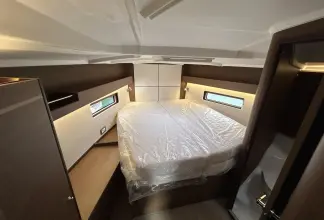 Thumbnail von Beneteau Oceanis 40.1