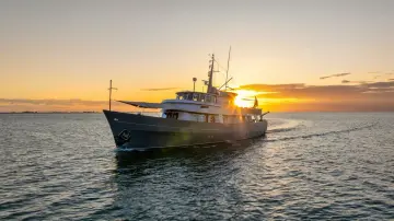 Richards Iron Works Classic Yacht LA FENICE