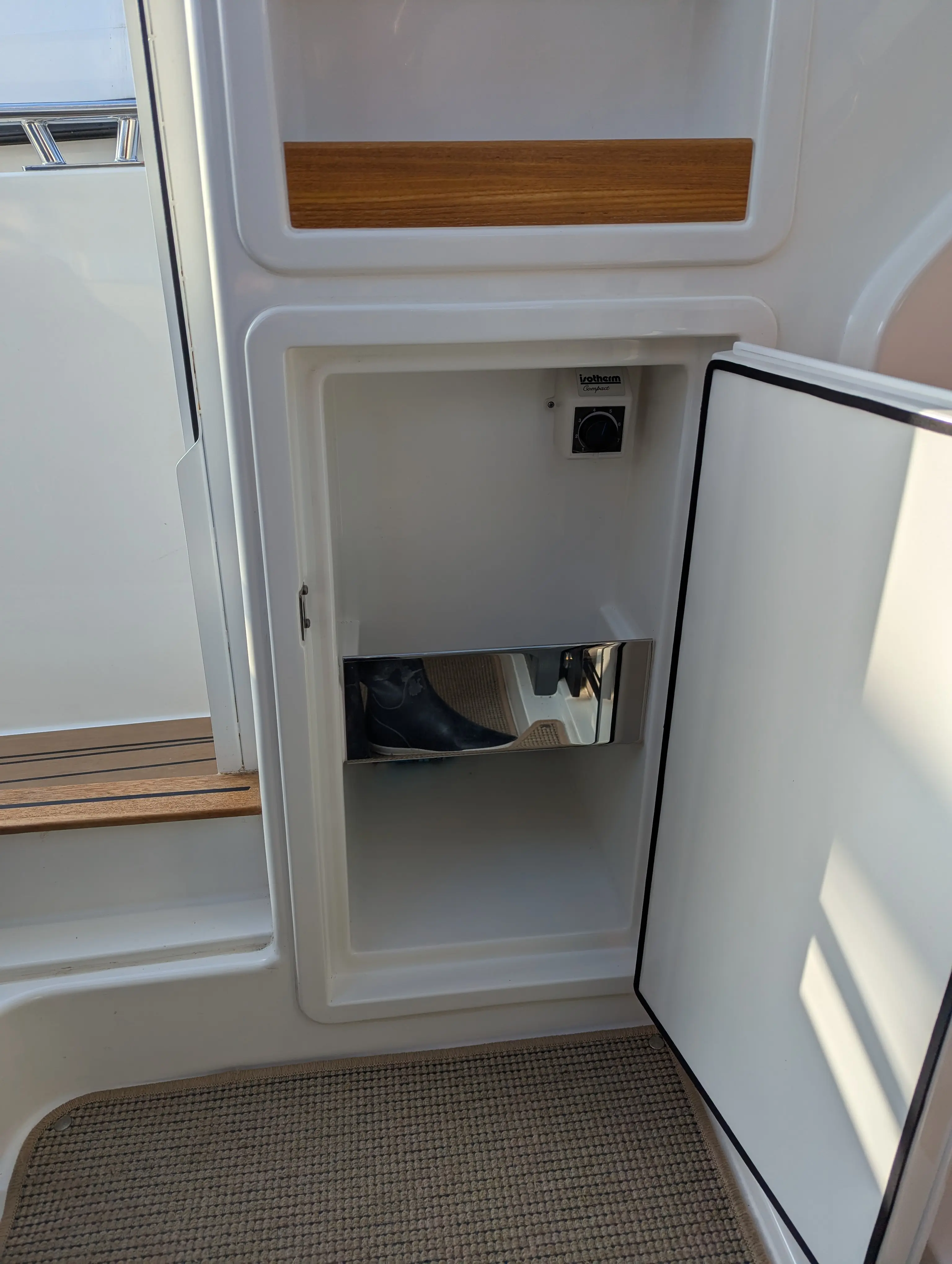 Thumbnail von Nimbus C9