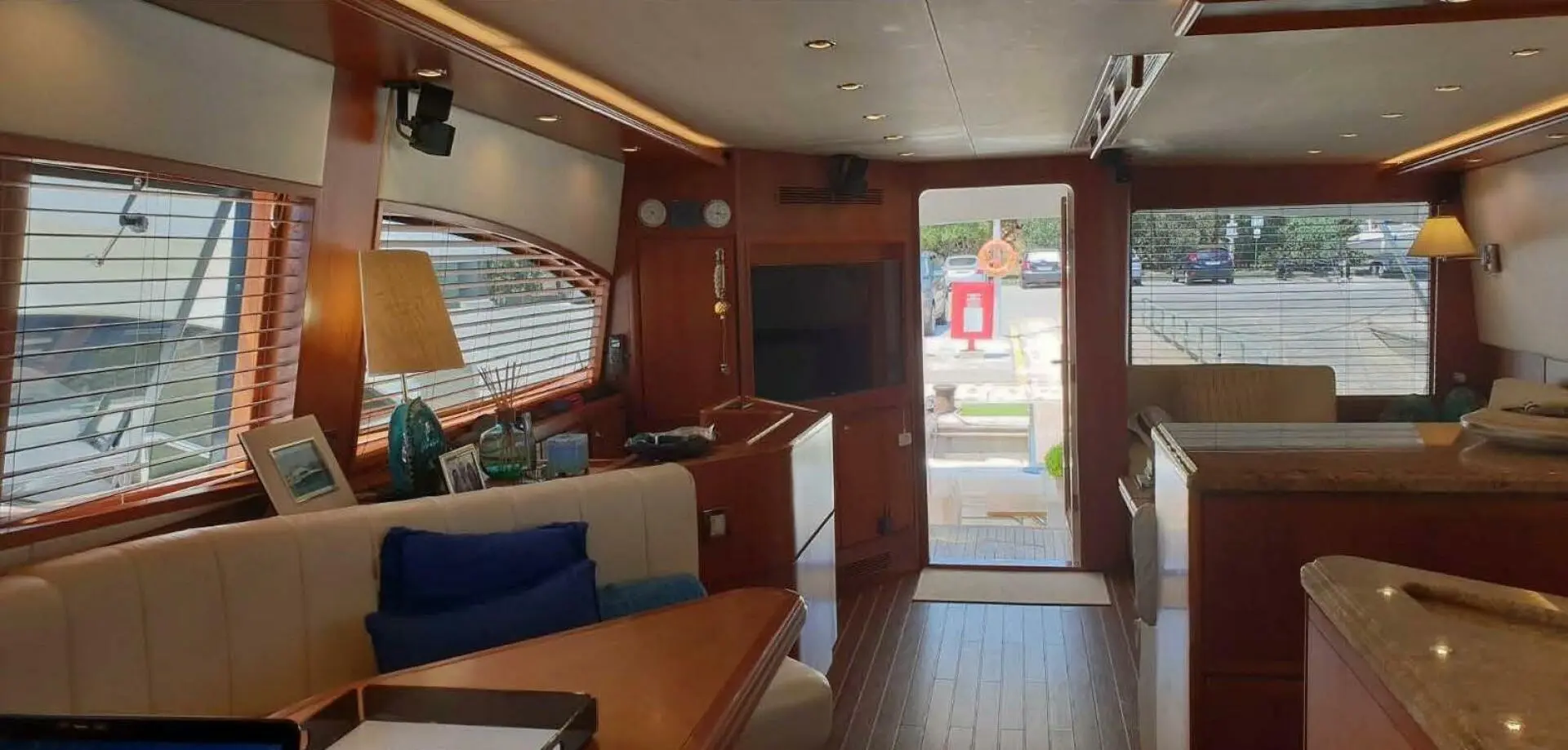 Thumbnail von Bertram 33 Sport Fisherman Bouki