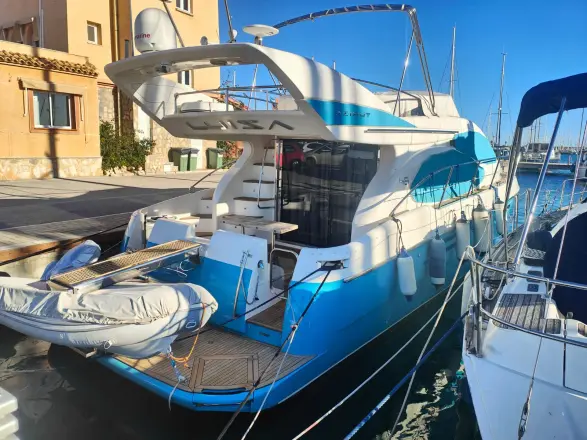 Azimut 46