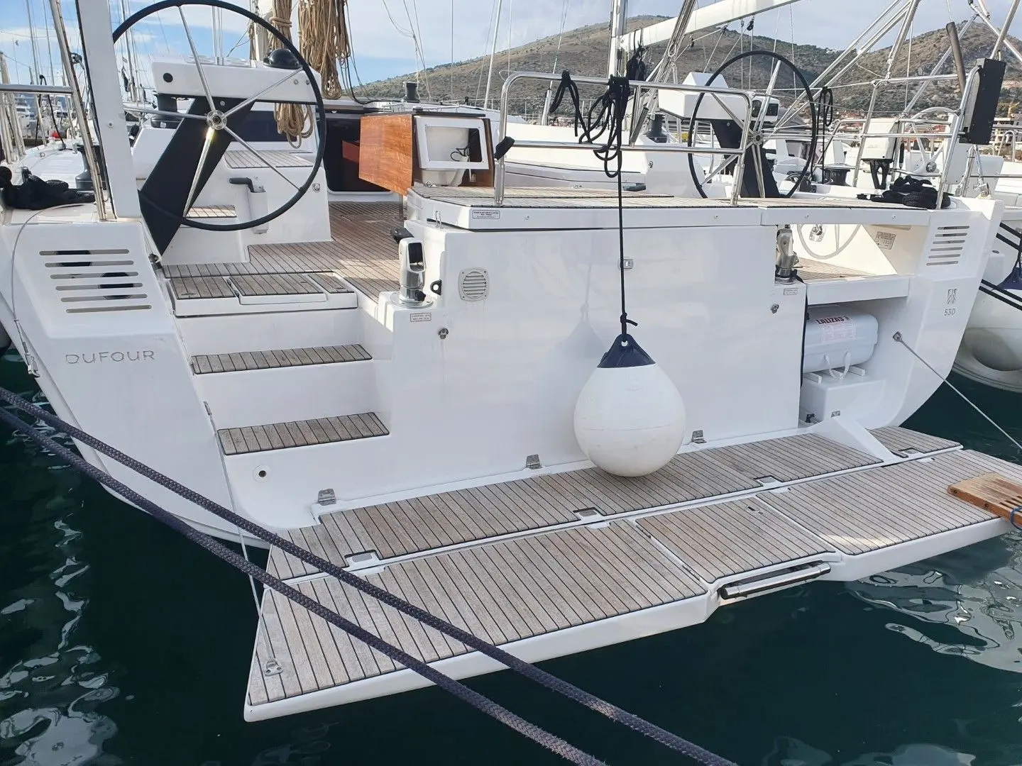 Thumbnail von Dufour 530