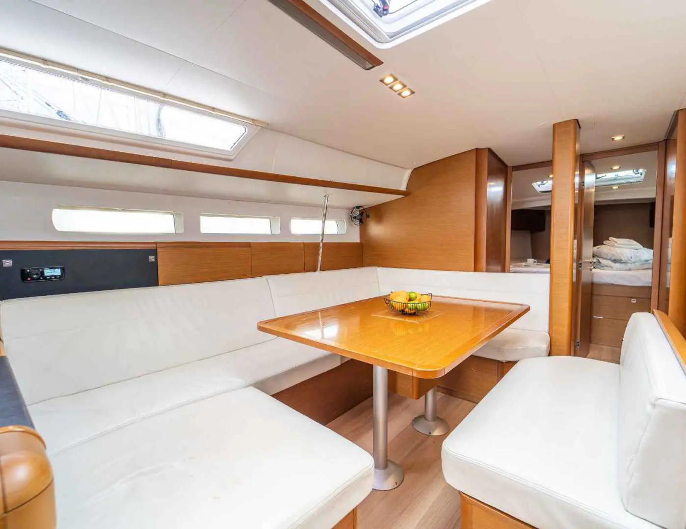 Thumbnail von Jeanneau Sun Odyssey 519