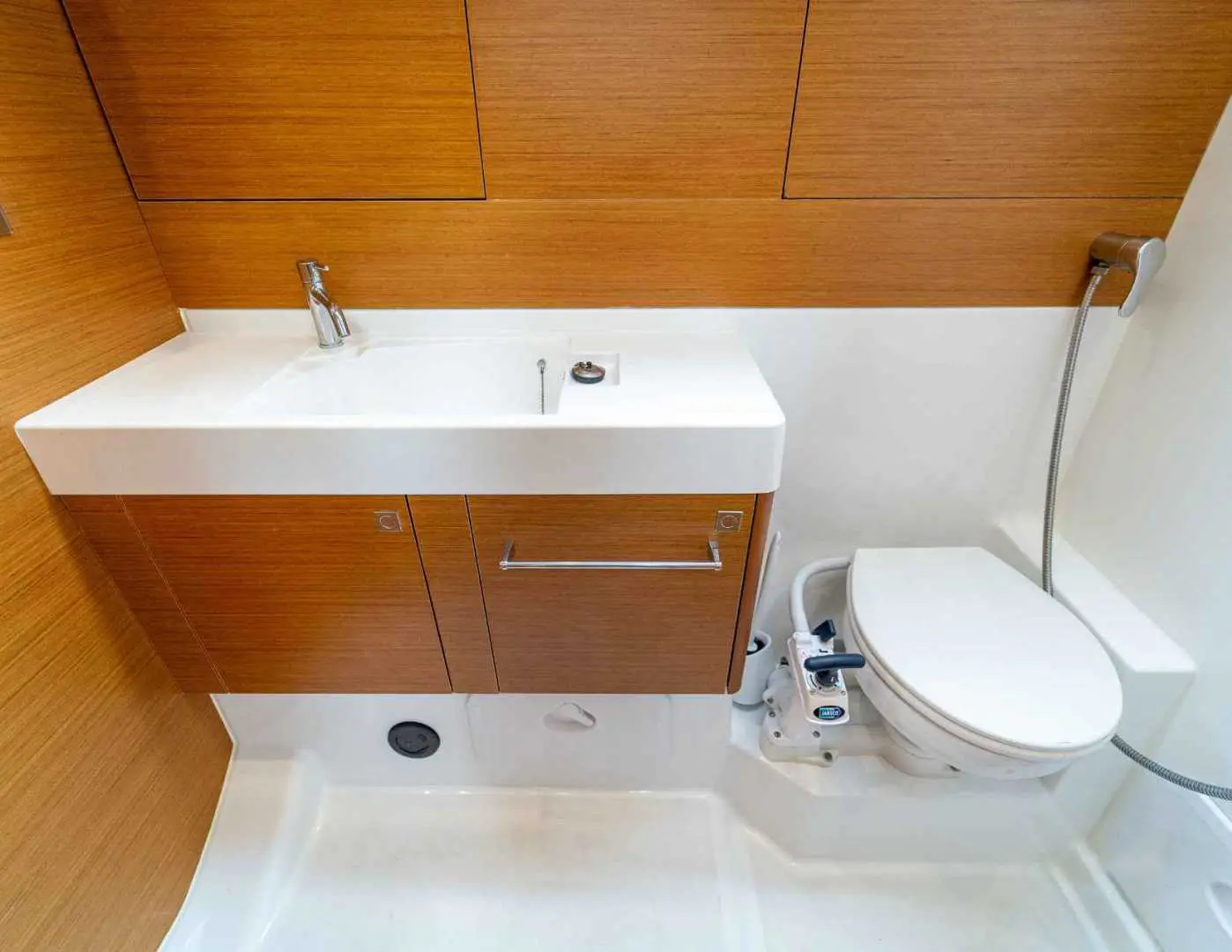 Thumbnail von Jeanneau Sun Odyssey 519