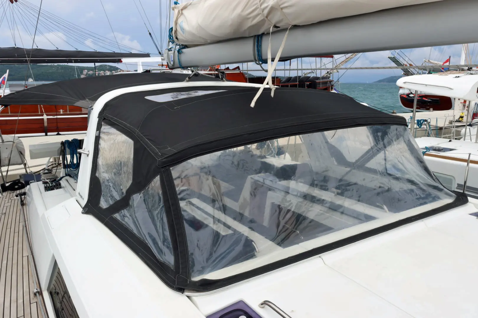 Thumbnail von Beneteau Oceanis 55
