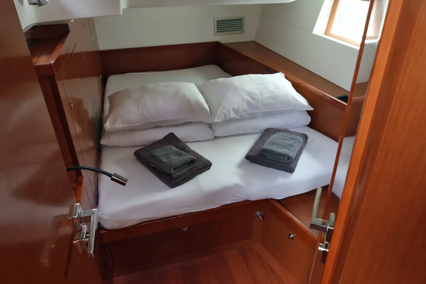 Thumbnail von Beneteau Oceanis 55