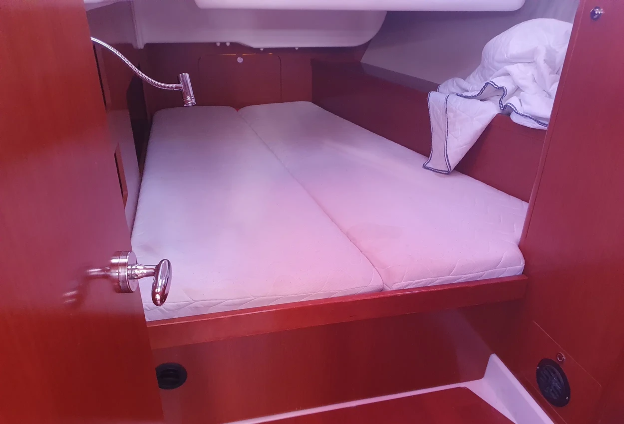 Thumbnail von Beneteau Oceanis 50