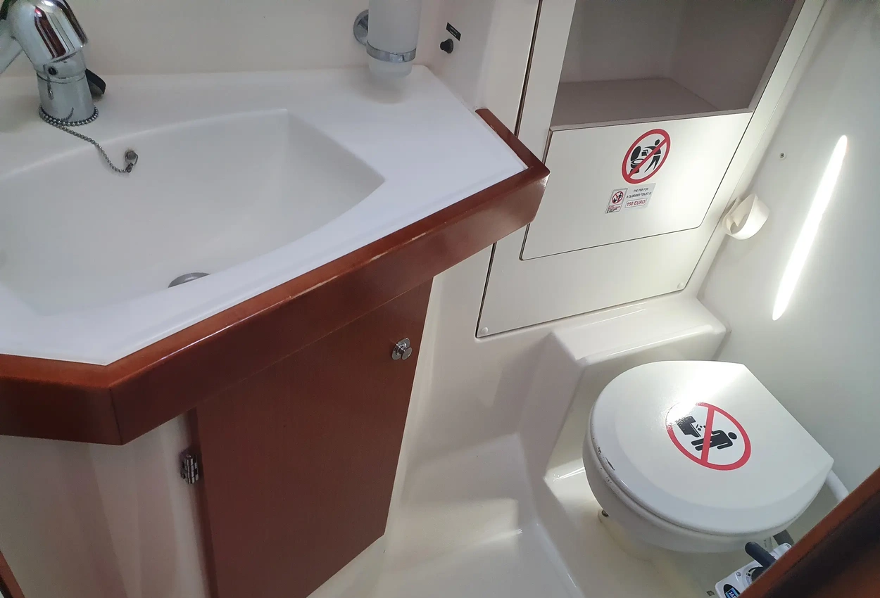 Thumbnail von Beneteau Oceanis 50