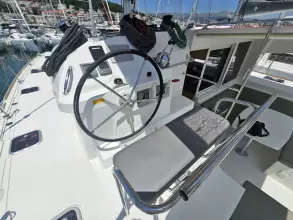 Thumbnail von Lagoon 400