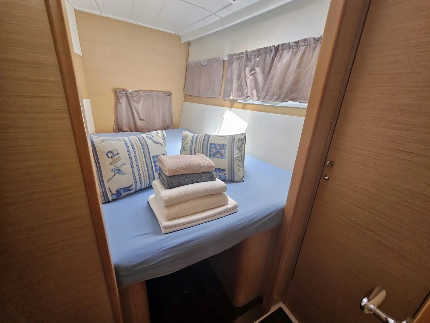 Thumbnail von Lagoon 400