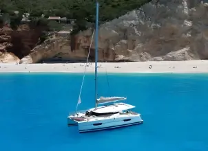 Thumbnail von Fountaine Pajot Lucia 40