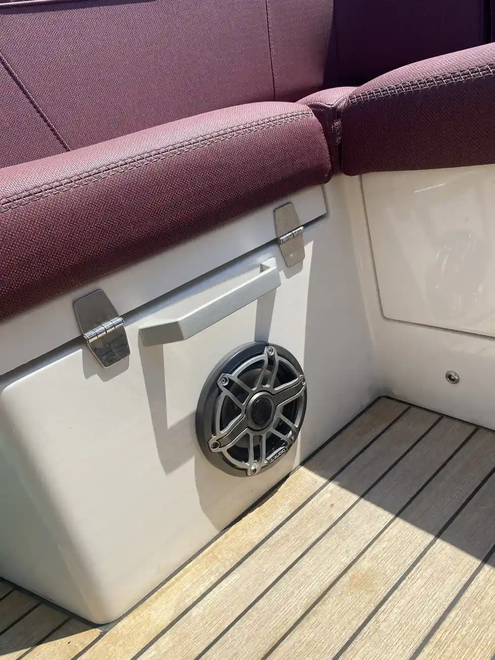 Thumbnail von Technohull 38 Grand Sport