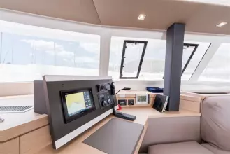 Thumbnail von Fountaine Pajot Saona 47