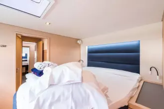 Thumbnail von Fountaine Pajot Saona 47