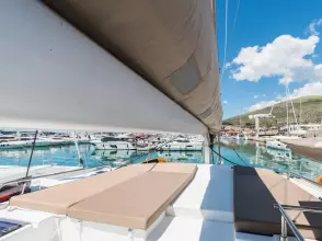 Thumbnail von Fountaine Pajot Saona 47