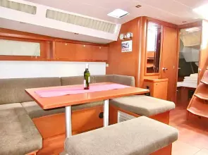 Thumbnail von Beneteau Oceanis 48