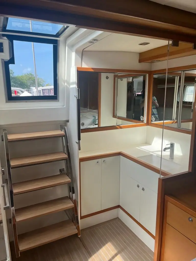 Thumbnail von Lagoon 560