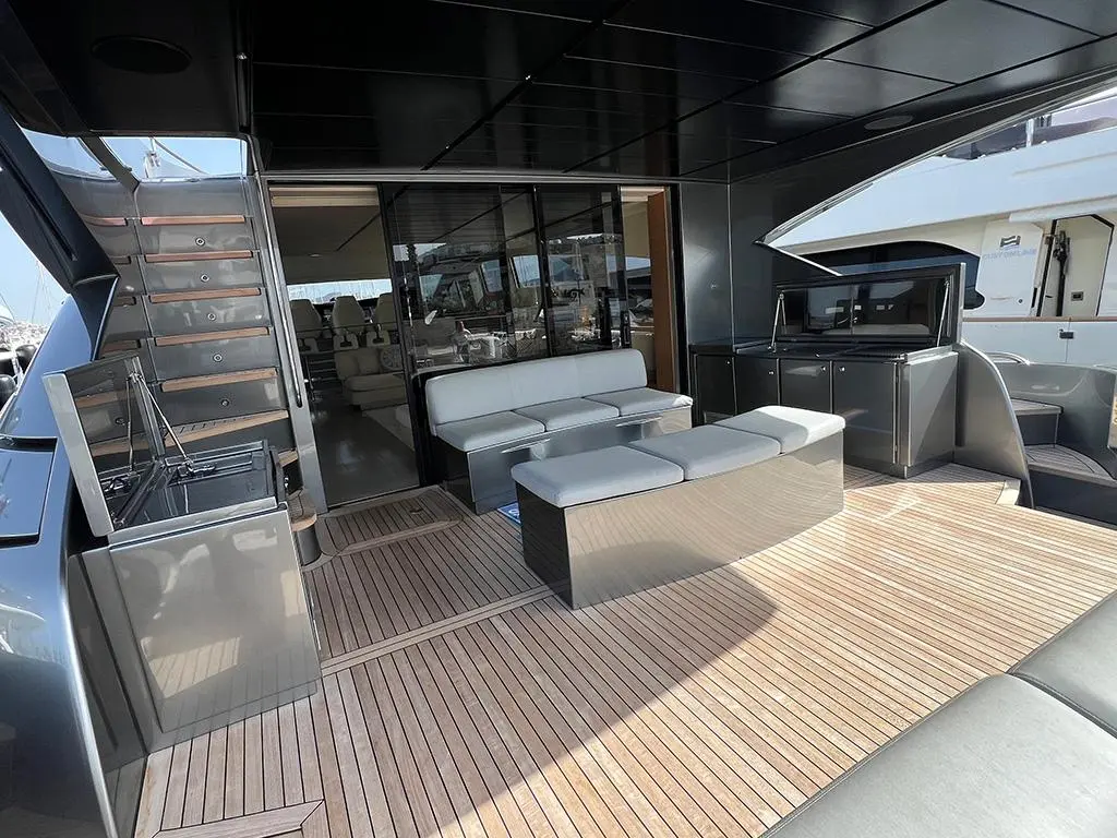 Thumbnail von Pershing 92