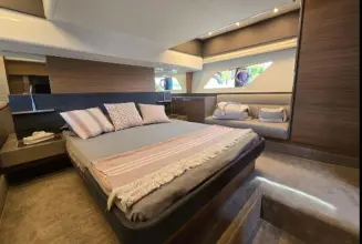 Thumbnail von Ferretti Yachts 450 Ferretti Yachts 450