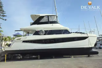 Aquila 42 Yacht