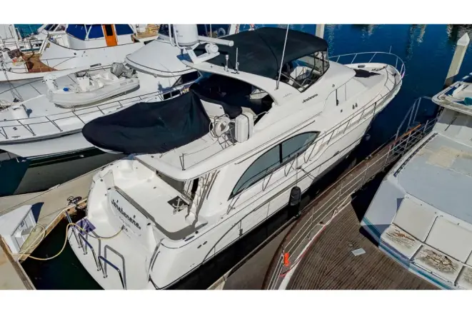 Meridian 580 Pilothouse JANABANANA