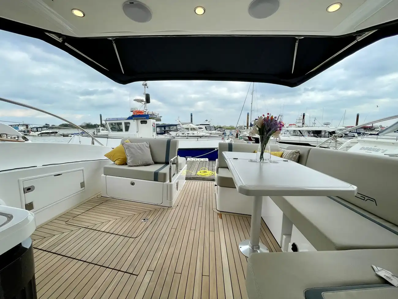 Thumbnail von Fairline Targa 40