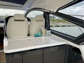 Thumbnail von Fairline Targa 40
