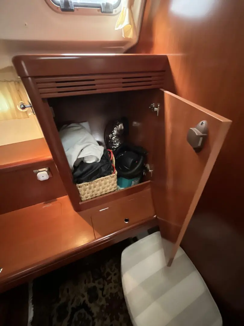 Thumbnail von Beneteau Oceanis 49 MARENGO