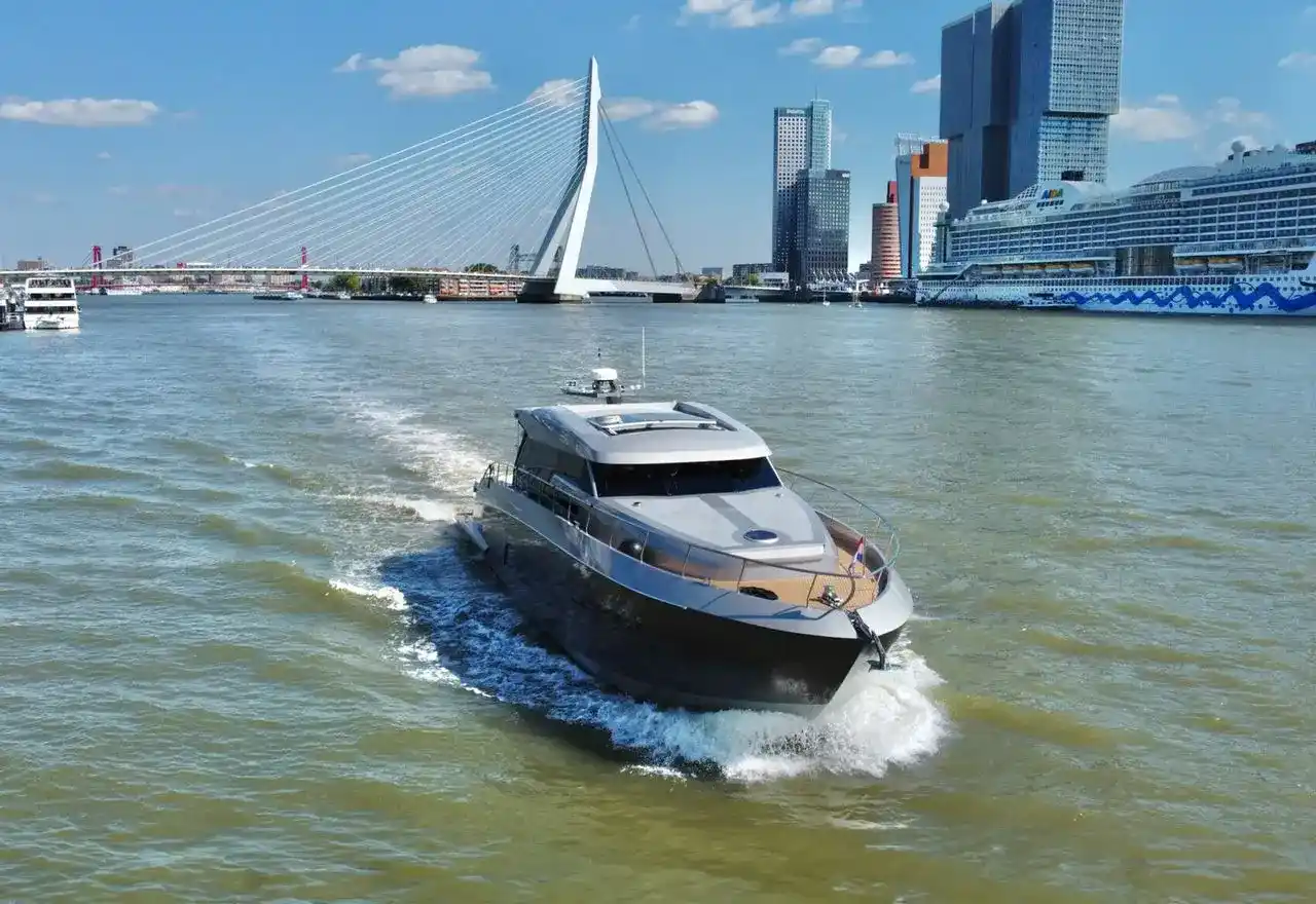 Van Der Heijden Phantom 65 Coupe PHANTOM