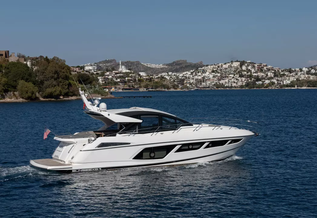 Sunseeker Predator 57 ESHIN