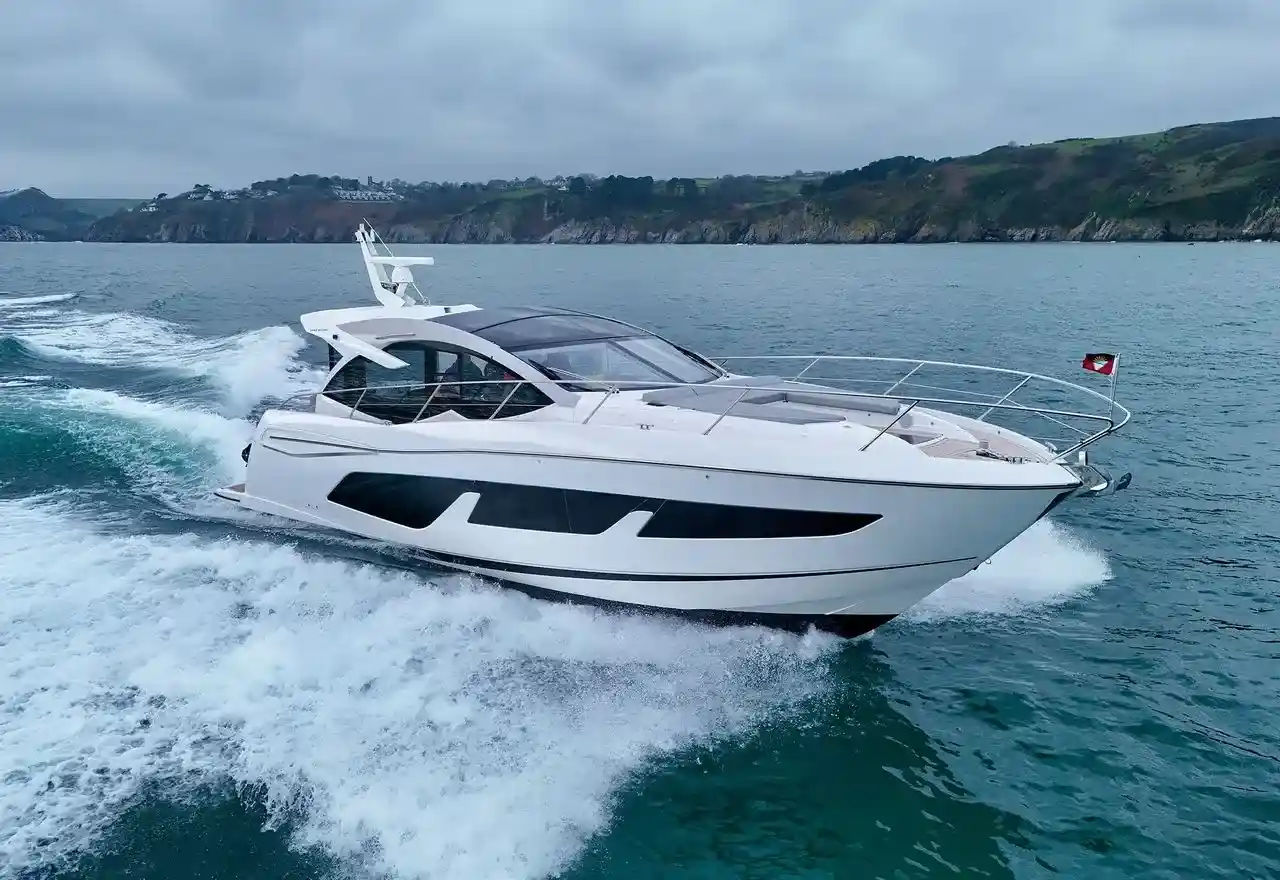 Sunseeker Predator 50 BLUE CREW