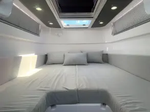 Thumbnail von Axopar 37 XC Cross Cabin VIOLET ANN