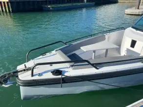 Thumbnail von Axopar 28 T Top TALON