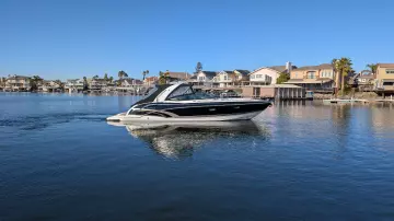 Thumbnail von Formula 350 Crossover Bowrider