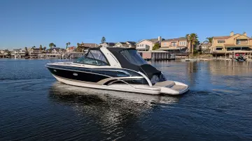 Thumbnail von Formula 350 Crossover Bowrider