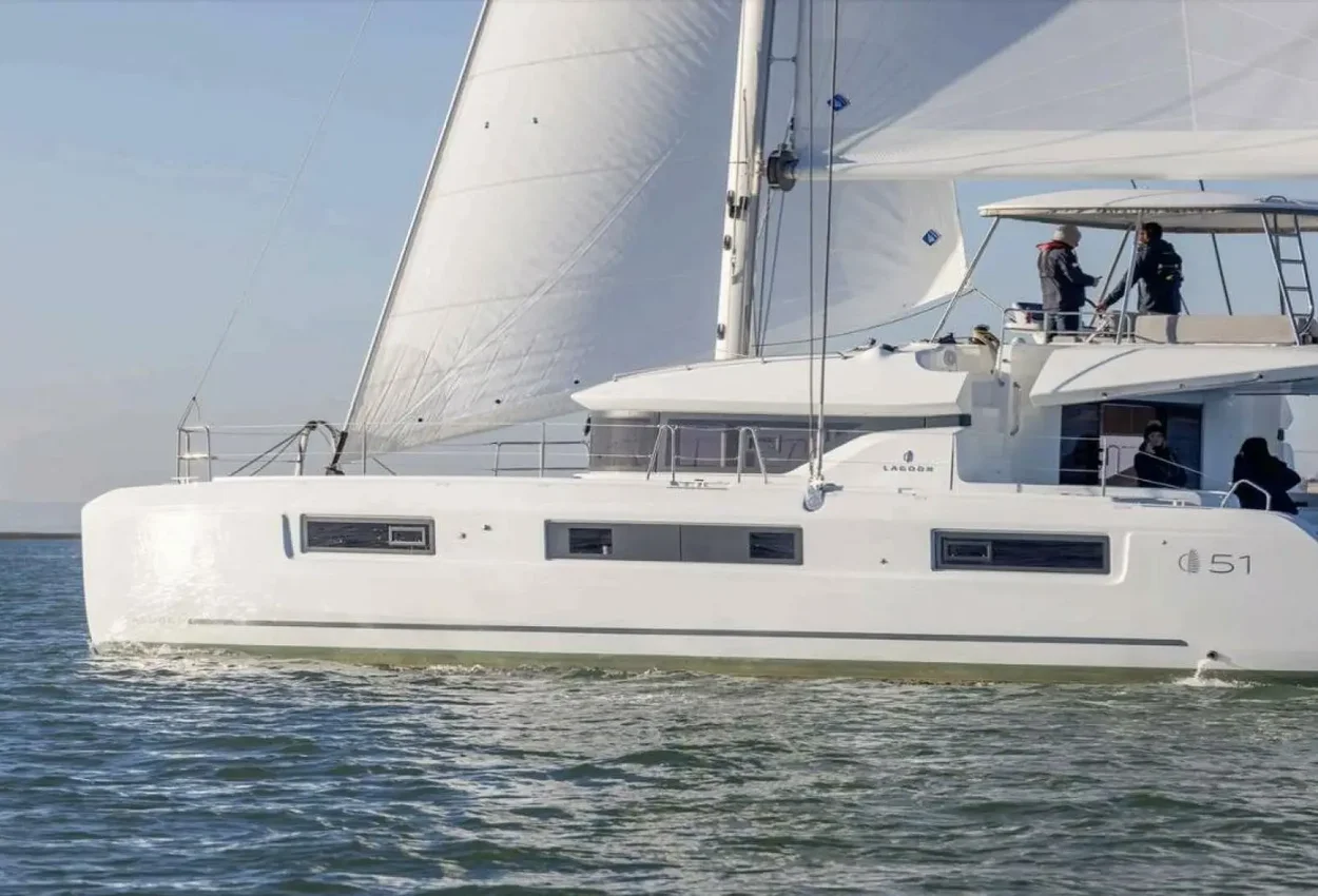 Thumbnail von Lagoon 51